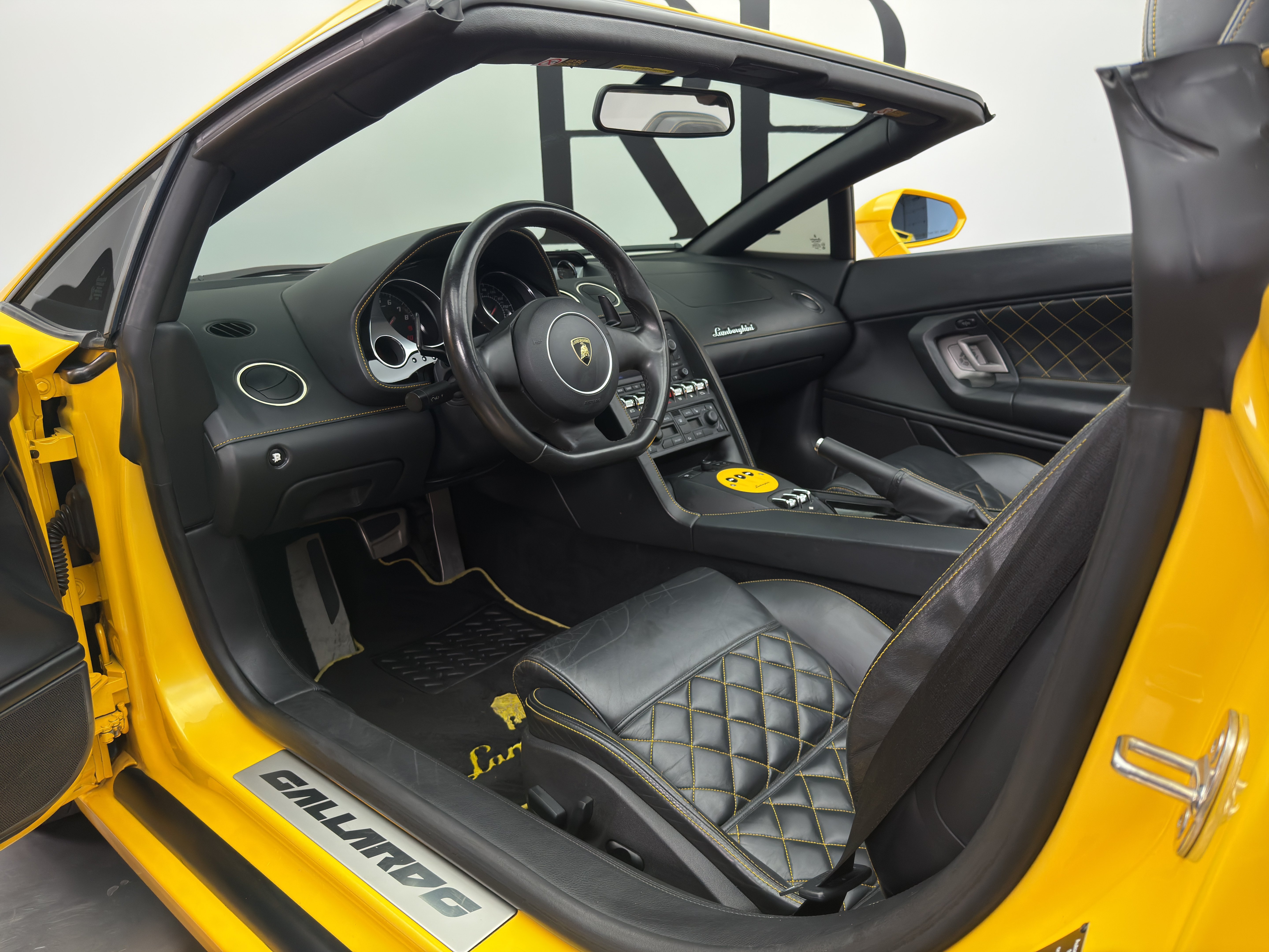 Used 2011 Lamborghini Gallardo LP 560-4 AWD/4WD image 24