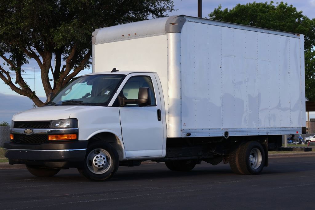 Used 2021 Chevrolet Express 3500 w/ Power Convenience Package image 12