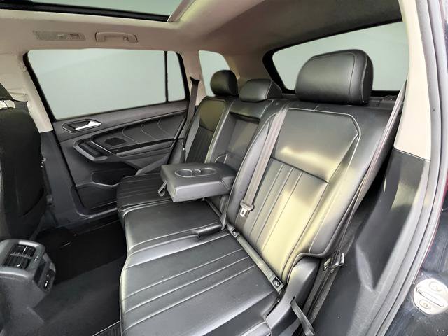 Used 2022 Volkswagen Tiguan SE image 25