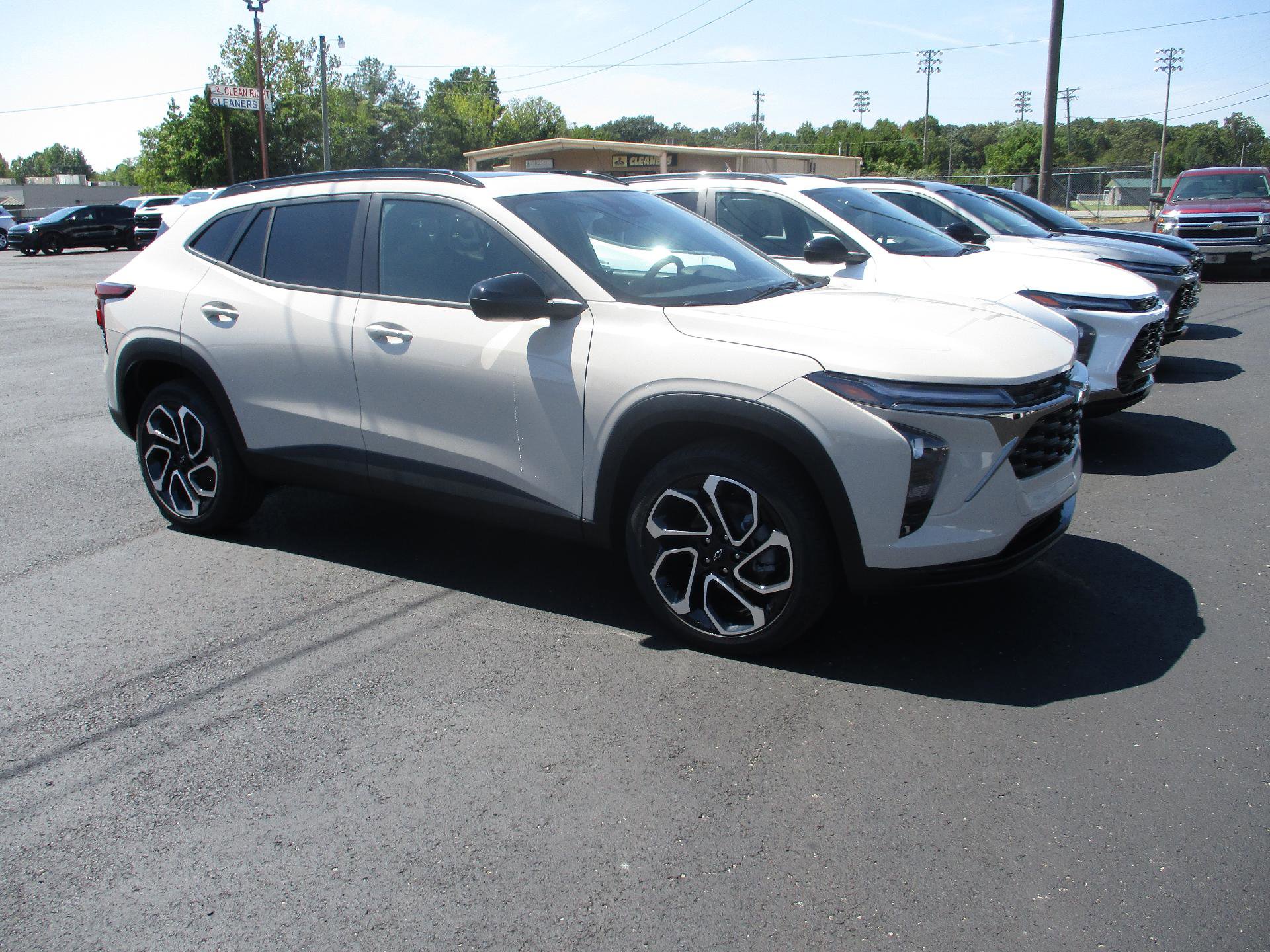 New 2026 Chevrolet Trax RS w/ Sunroof Package image 10