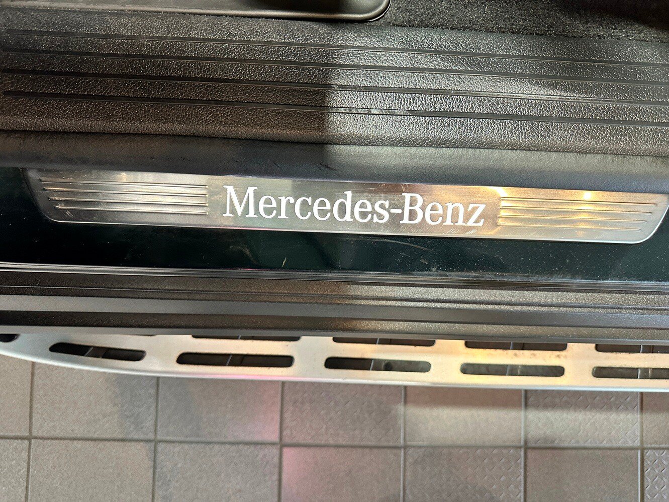 Used 2023 Mercedes-Benz GLS 450 4MATIC image 14