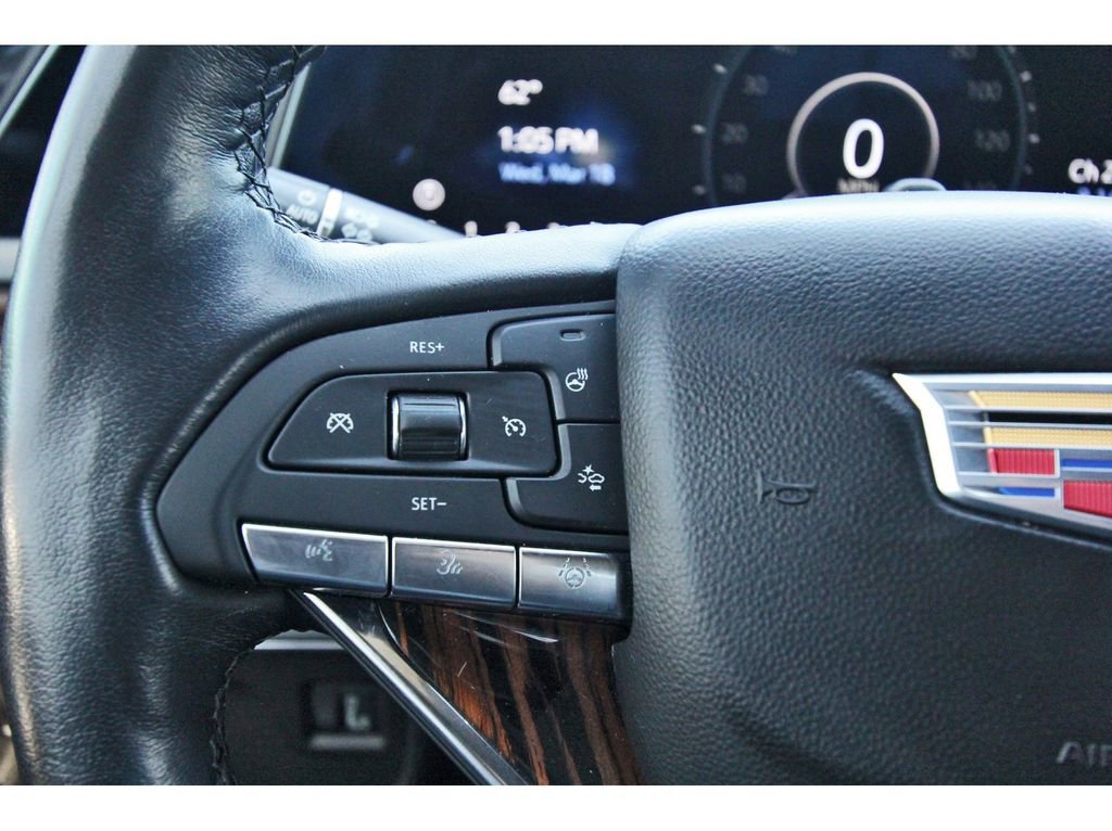 Certified 2024 Cadillac Escalade ESV Premium Luxury image 16