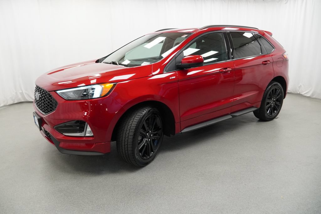 Used 2021 Ford Edge ST-Line FWD image 3