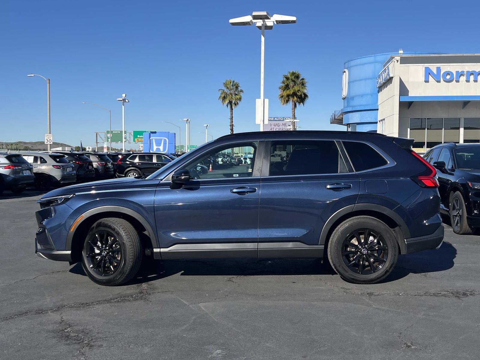 Certified 2025 Honda CR-V Sport image 2