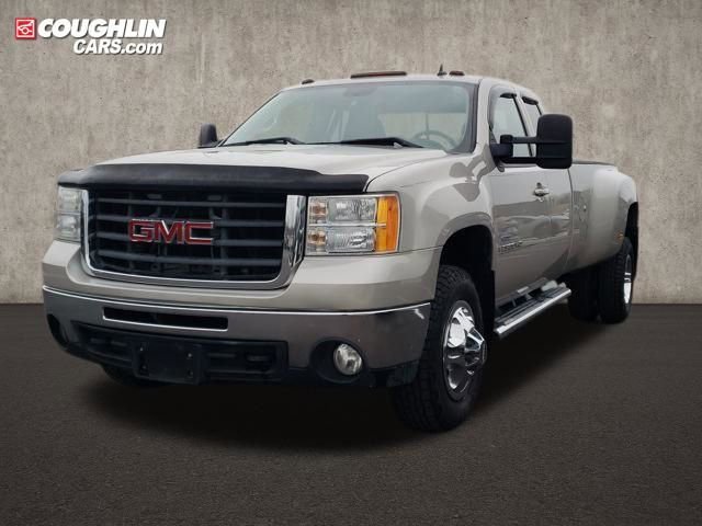 Used 2008 GMC Sierra 3500 SLT w/ Convenience Package image 3