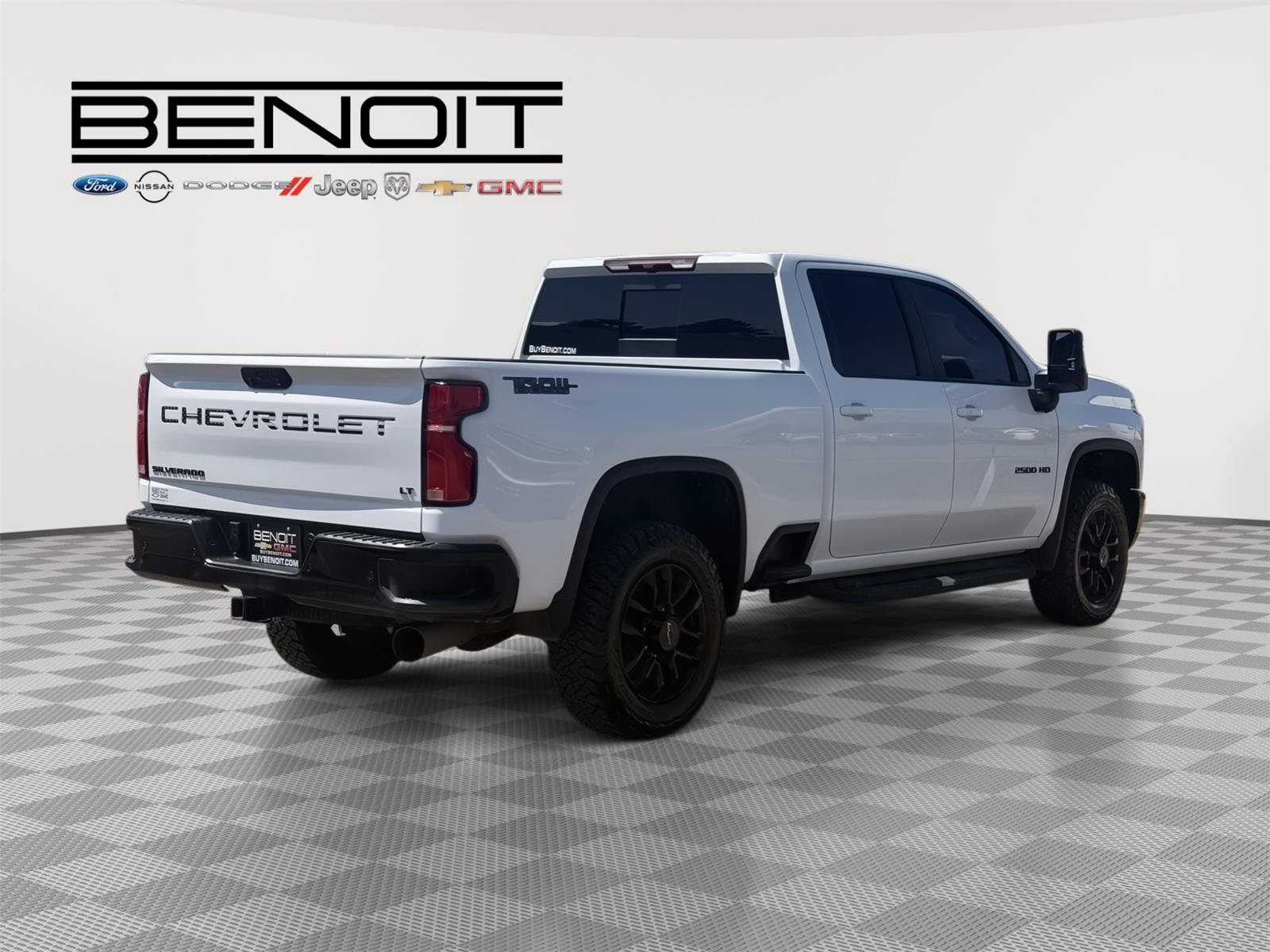 Used 2025 Chevrolet Silverado 2500 LT w/ Trail Boss Package AWD/4WD image 10