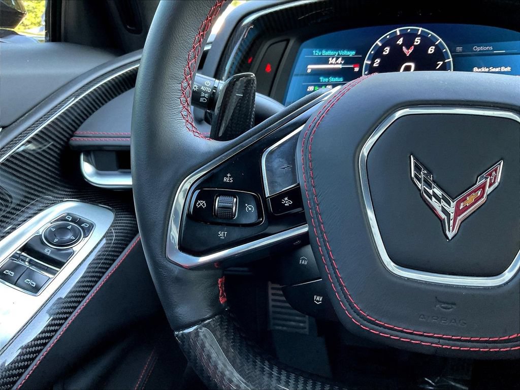 Used 2024 Chevrolet Corvette Z06 RWD image 9