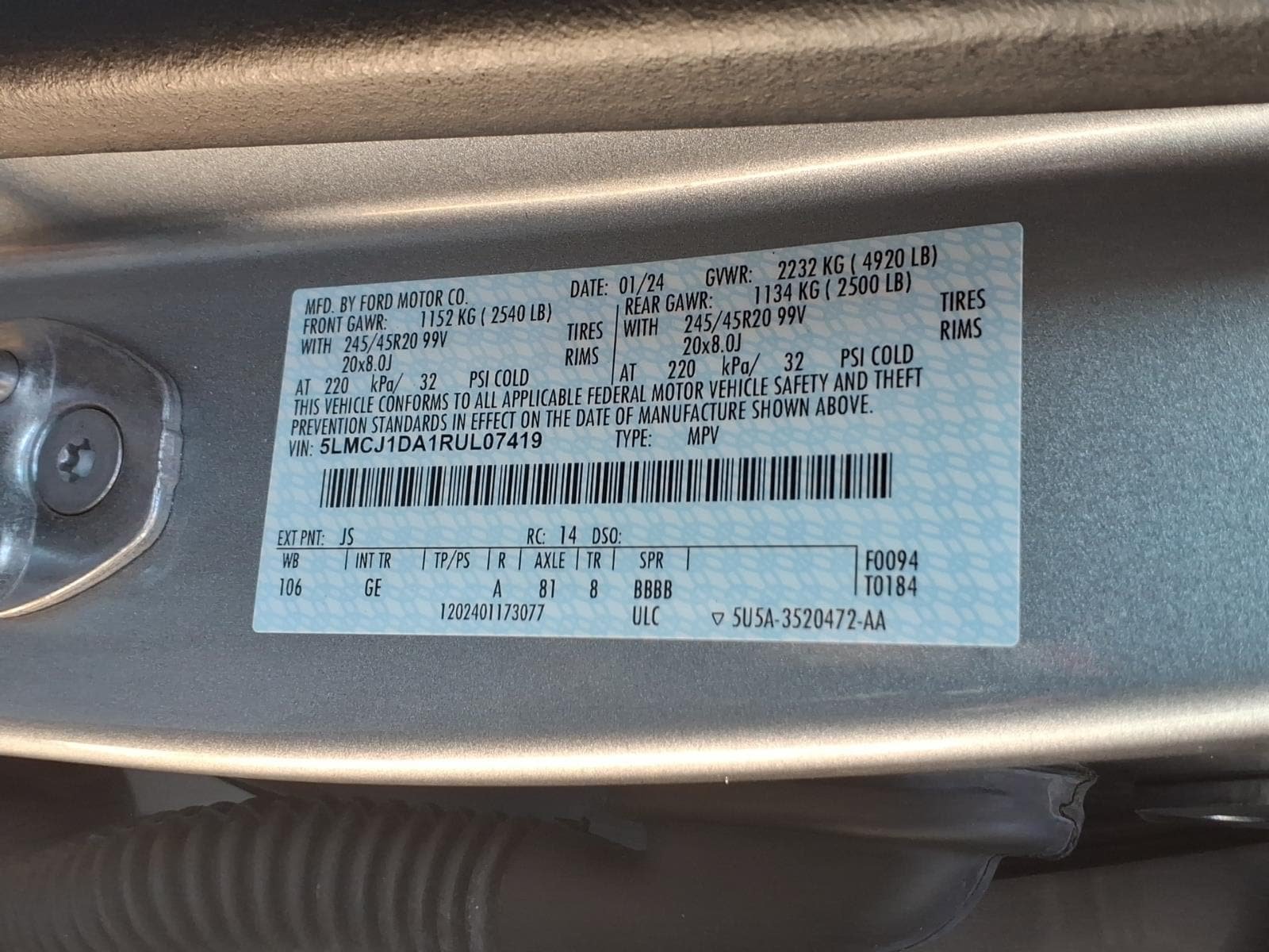 Certified 2024 Lincoln Corsair AWD w/ Equipment Group 101A image 31