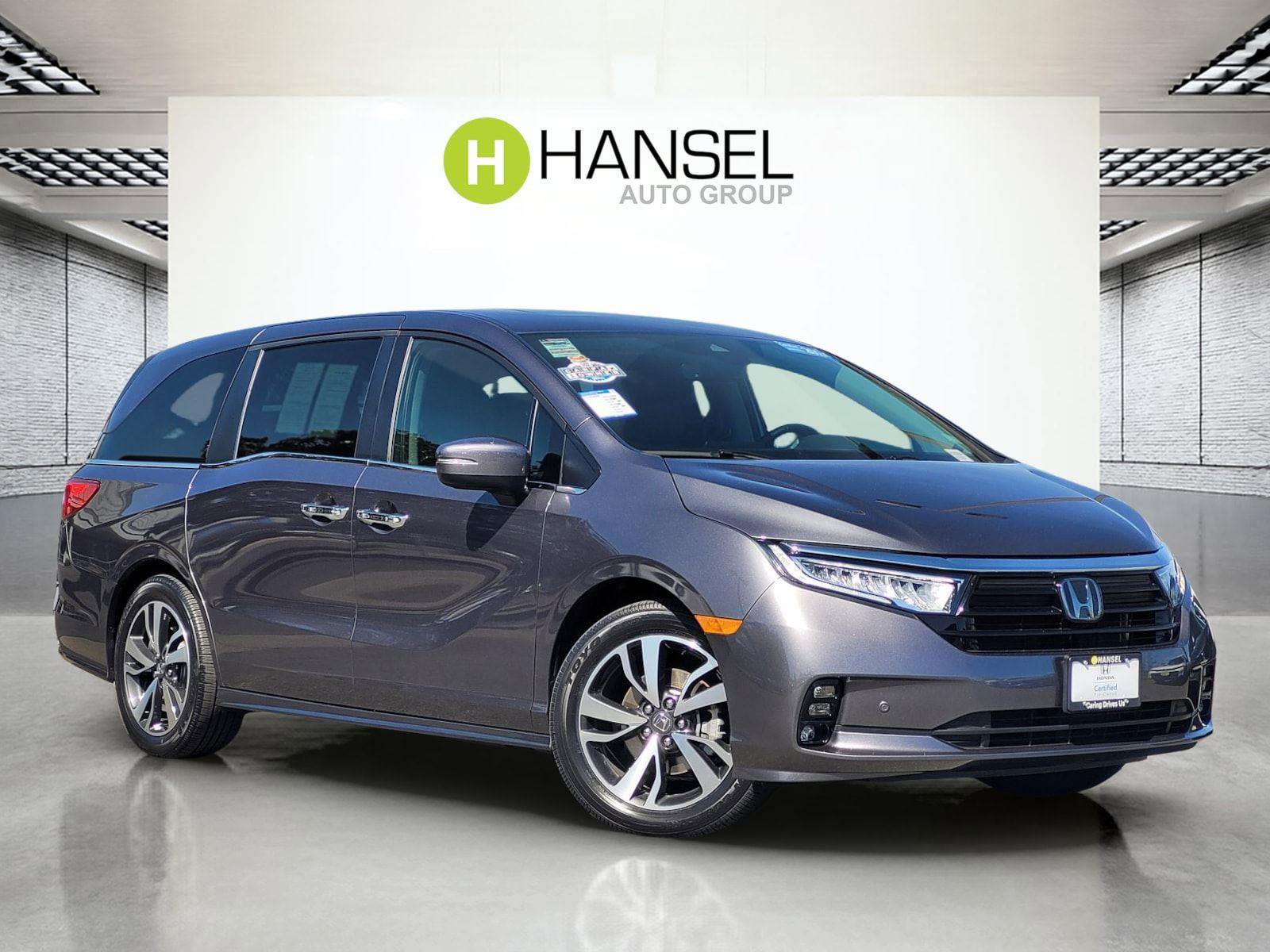 Used 2024 Honda Odyssey Touring image 1