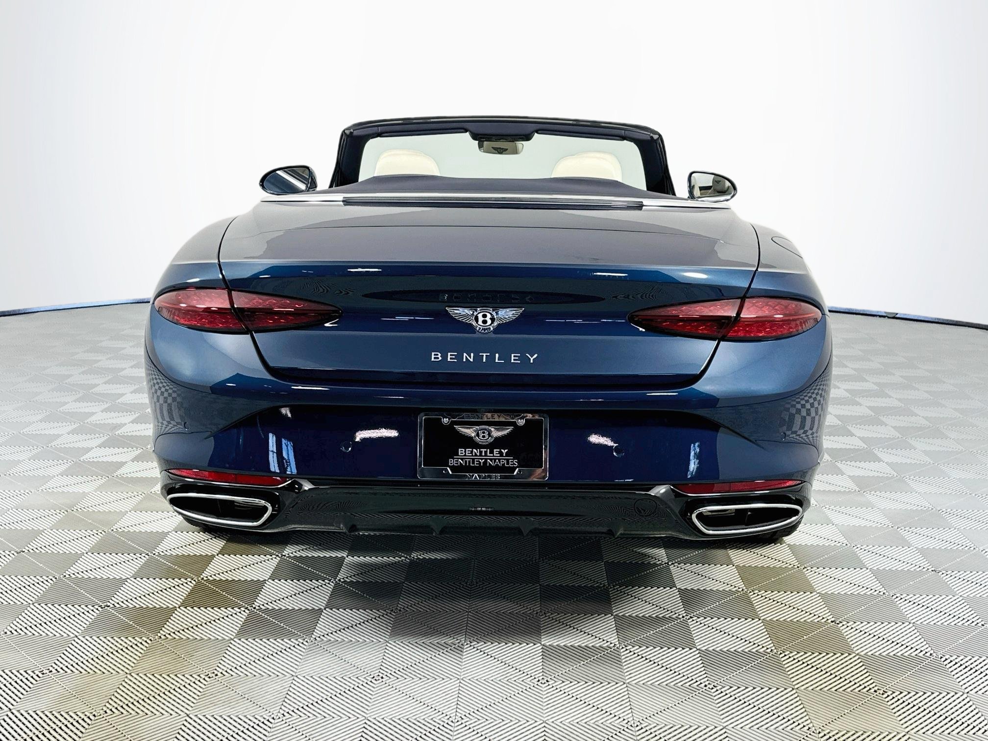 New 2027 Bentley Continental GTC AWD/4WD image 6
