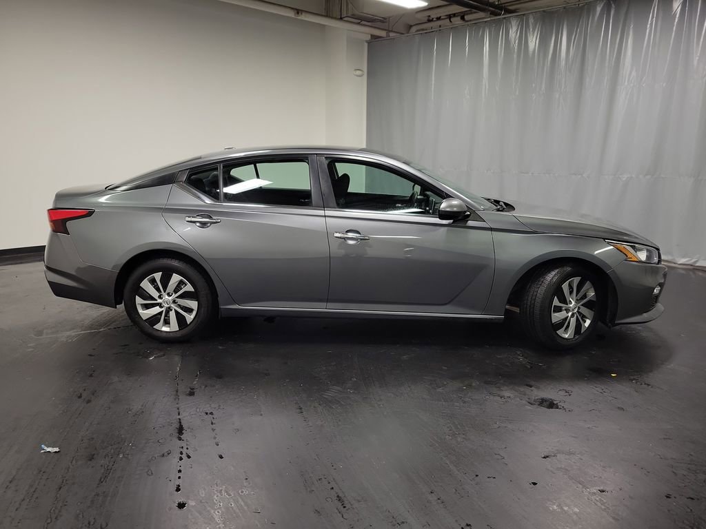 Used 2020 Nissan Altima 2.5 S FWD image 10