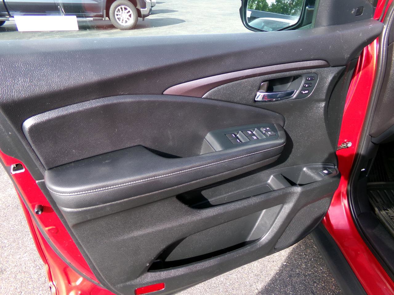 Used 2023 Honda Ridgeline RTL image 10