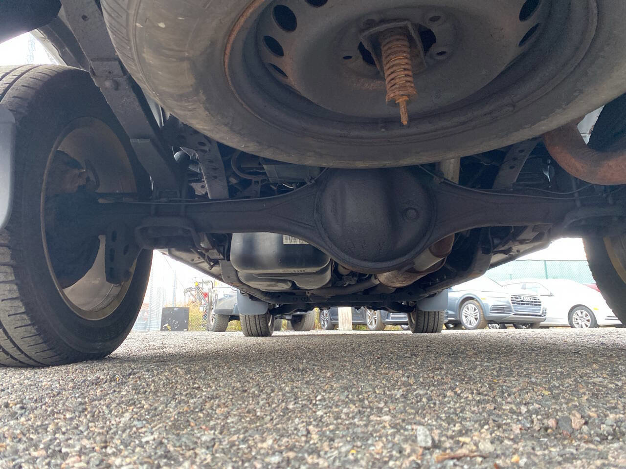 Used 2010 Toyota Tundra Limited image 14