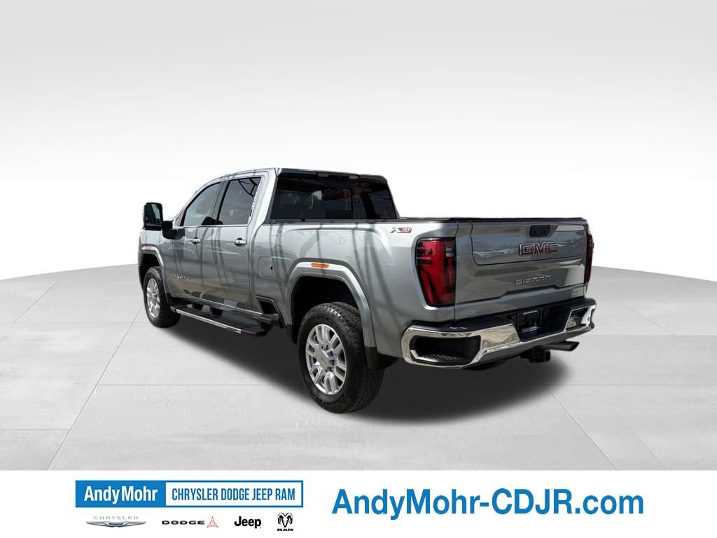 Used 2024 GMC Sierra 2500 SLT w/ SLT Premium Package AWD/4WD image 5