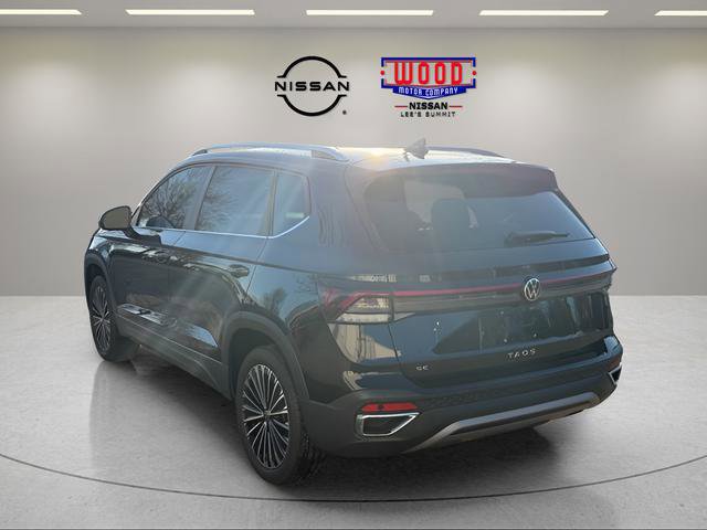 Used 2025 Volkswagen Taos SE image 7