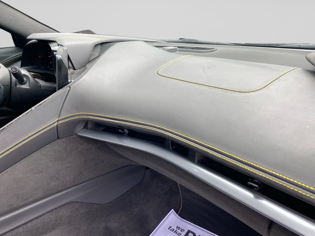Certified 2022 Chevrolet Corvette Stingray Premium Conv w/ Z51 Performance Package RWD image 10