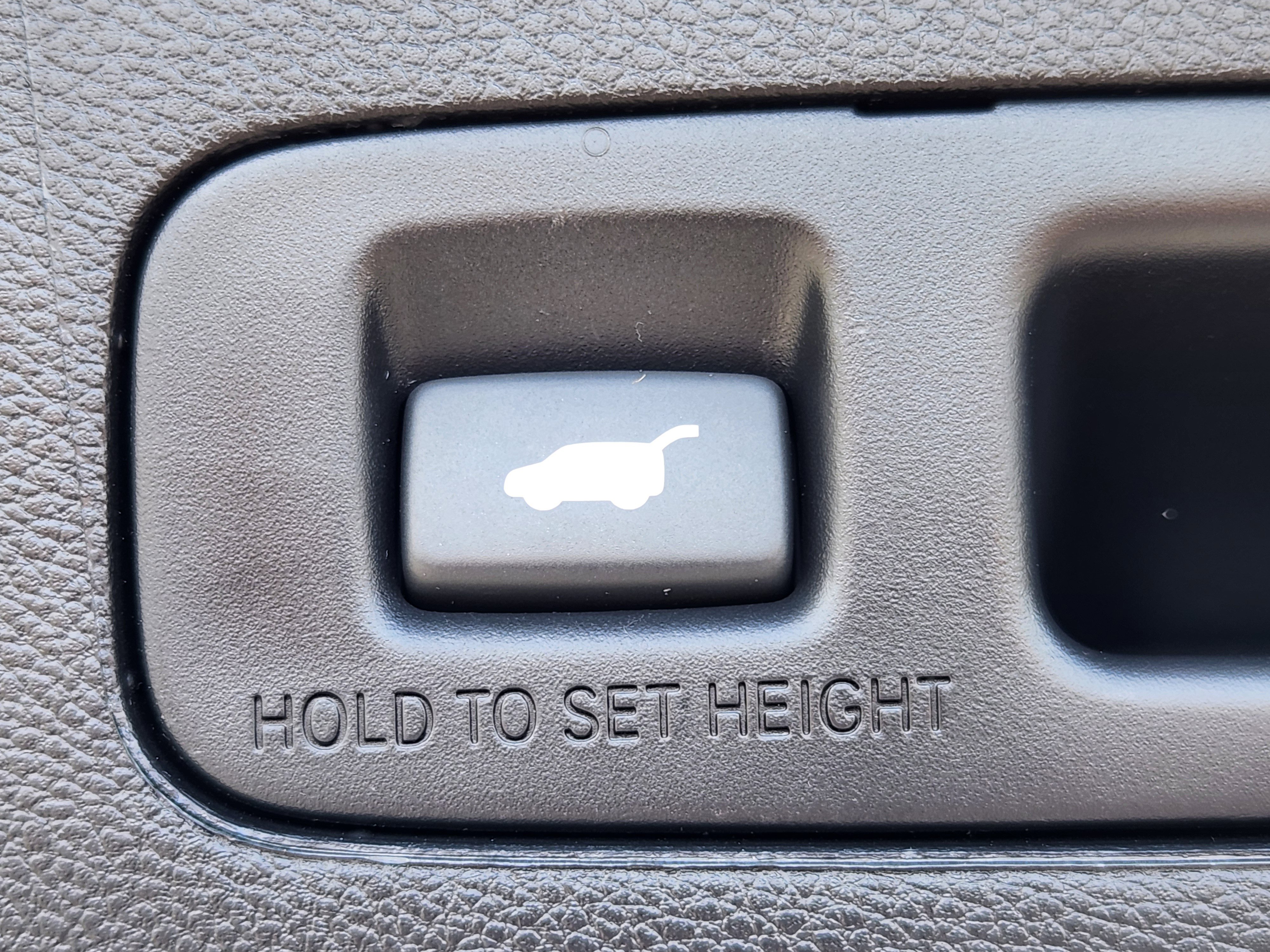 Used 2022 Honda CR-V Touring image 13