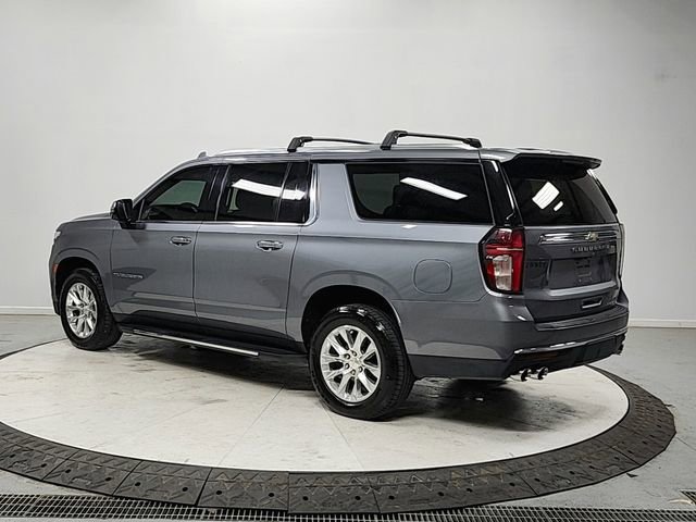 Used 2021 Chevrolet Suburban Premier w/ Premium Package AWD/4WD image 5