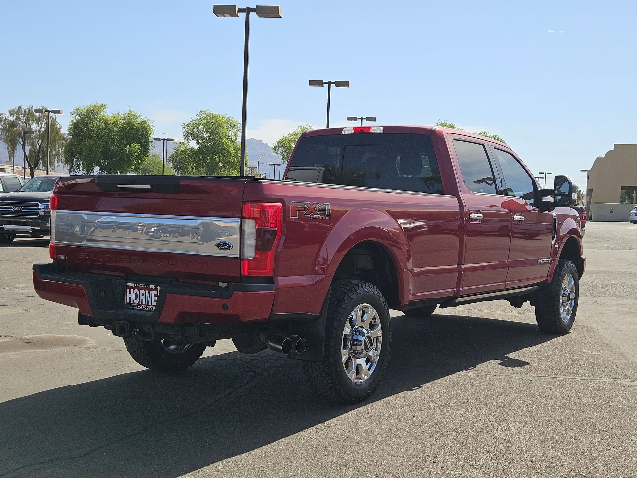 Used 2018 Ford F350 Platinum w/ Platinum Ultimate Package AWD/4WD image 5