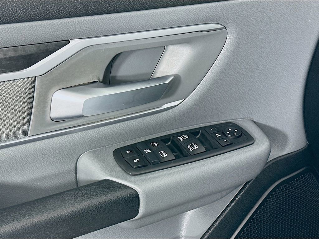 Certified 2020 RAM 1500 Big Horn image 24