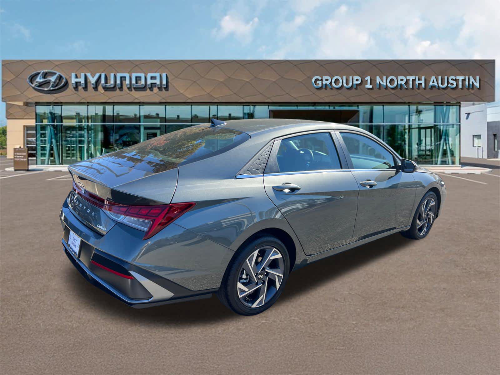 New 2026 Hyundai Elantra Limited FWD image 5