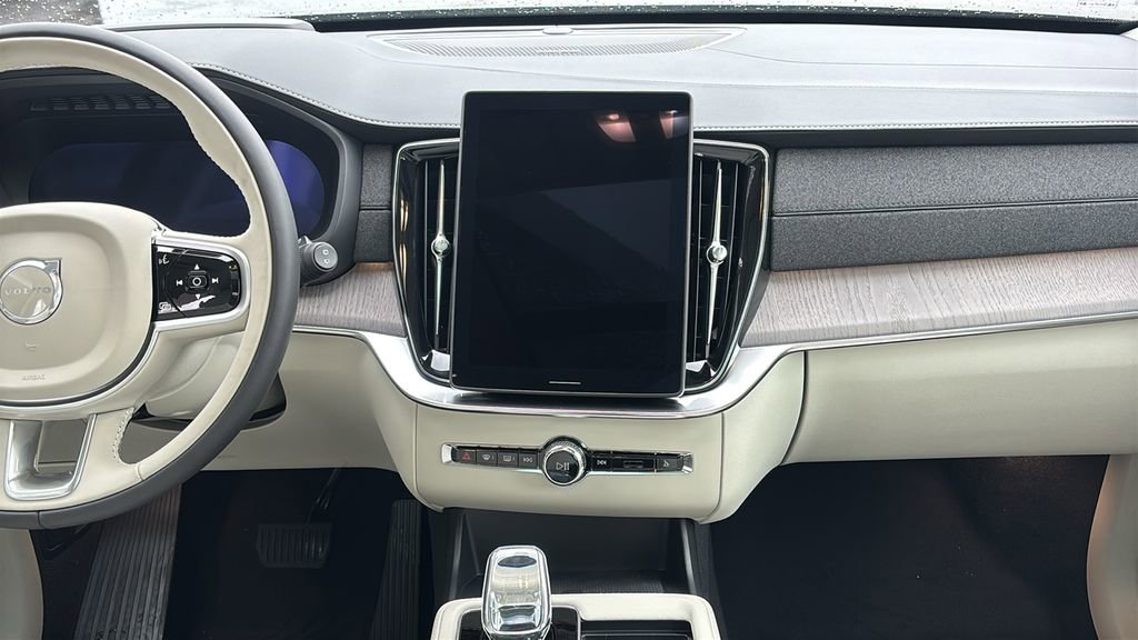 New 2026 Volvo XC90 B6 Ultra image 6