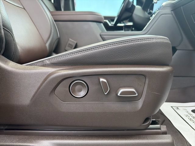 Used 2024 GMC Sierra 1500 Denali w/ Technology Package AWD/4WD image 37