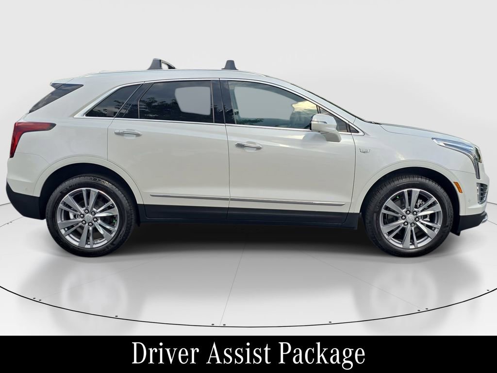 Used 2026 Cadillac XT5 Premium Luxury w/ Driver Assist Package FWD image 4