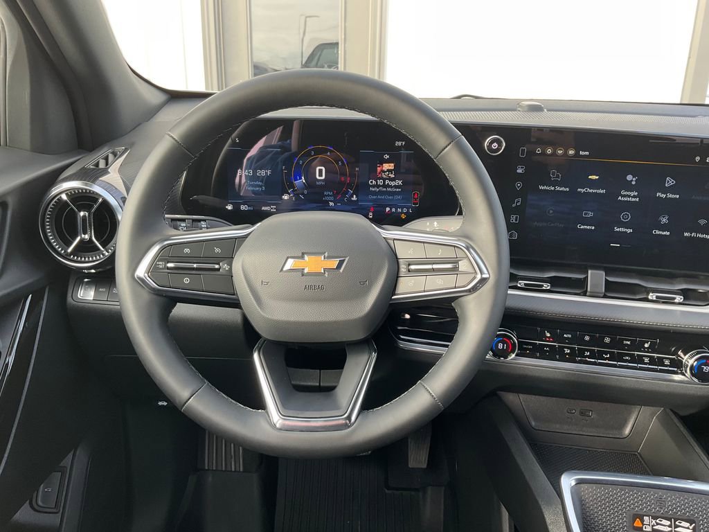 Used 2026 Chevrolet Equinox LT w/ Convenience Package II image 4