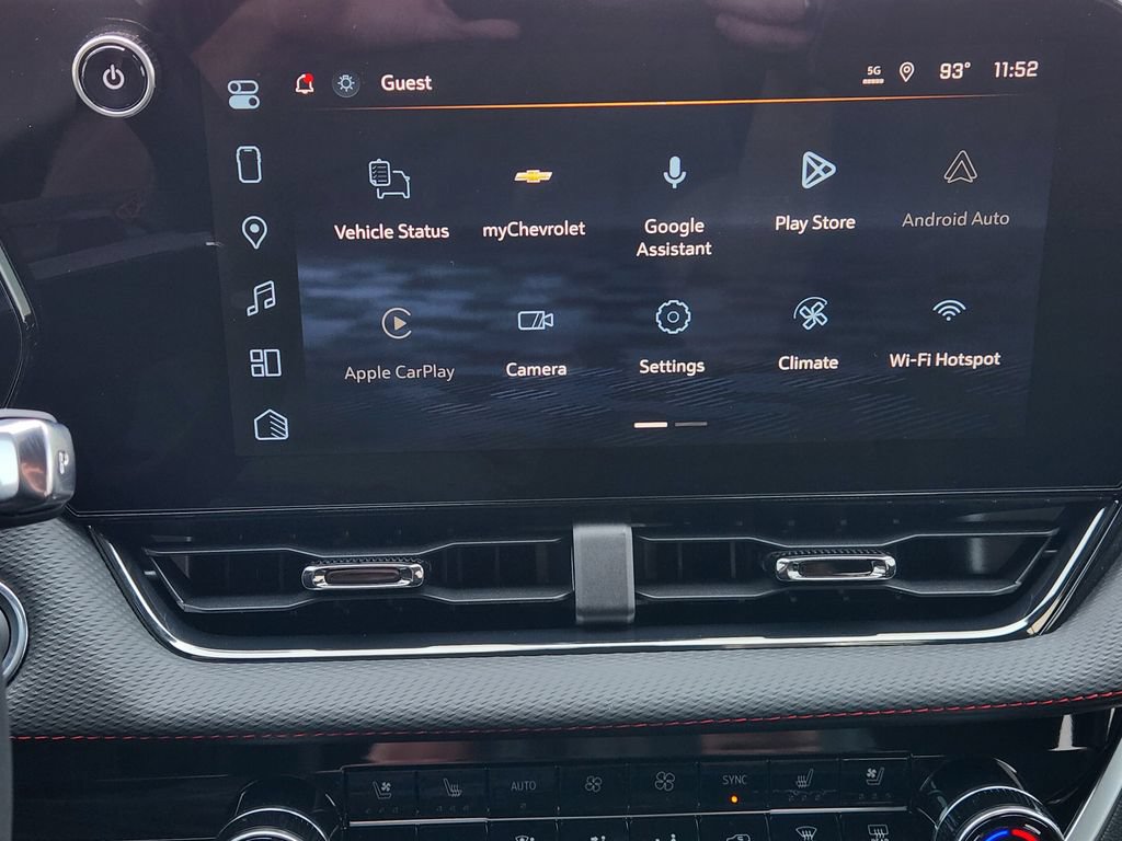 New 2027 Chevrolet Equinox RS w/ Convenience Package III FWD image 12