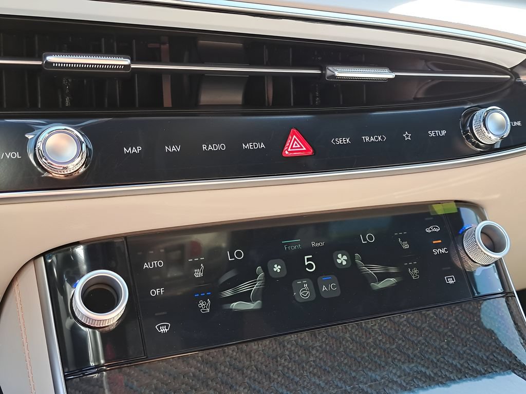 New 2026 Genesis GV70 3.5T Sport Prestige AWD/4WD image 24