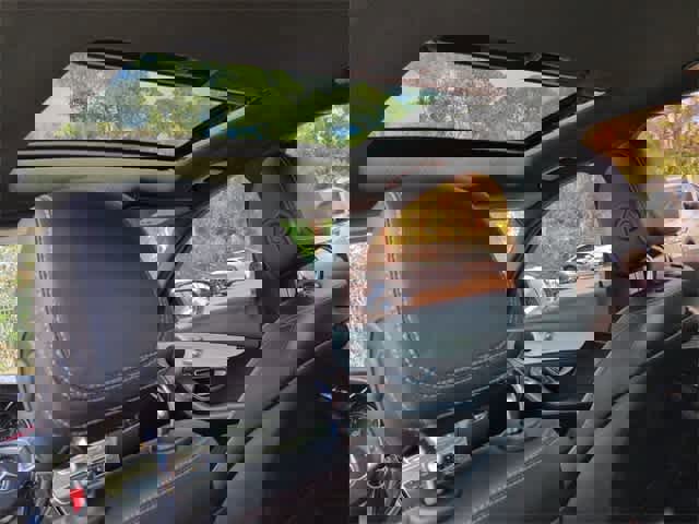 Used 2018 Mercedes-Benz C 300 Sedan image 23