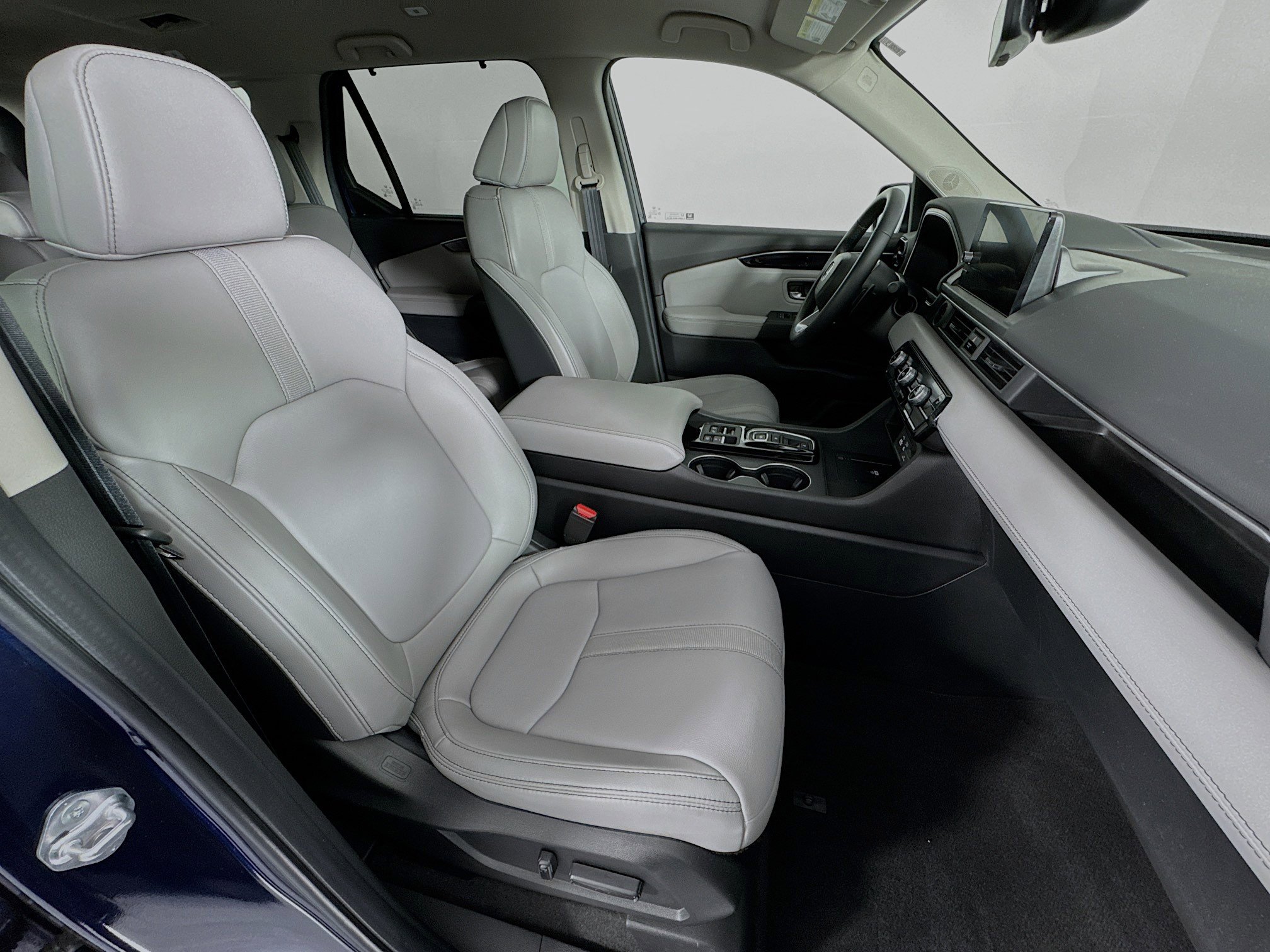 Certified 2025 Honda Pilot EX-L image 28