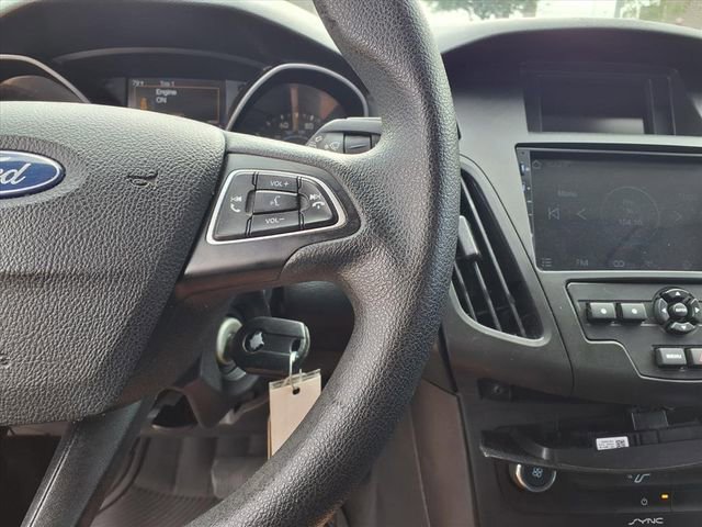 Used 2015 Ford Focus SE image 7