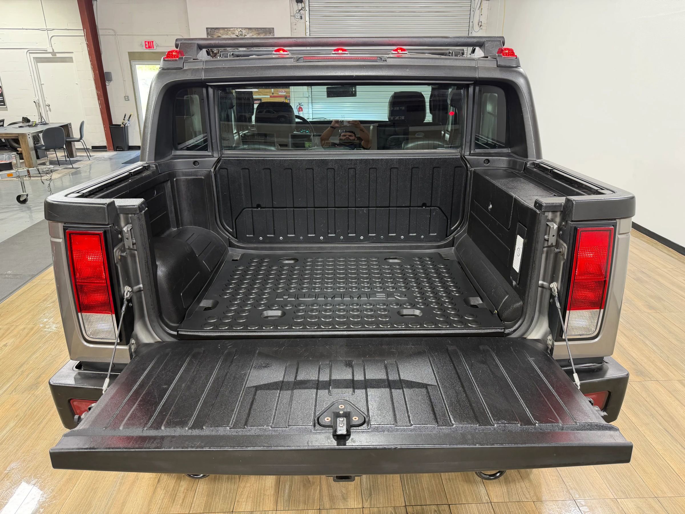 Used 2008 HUMMER H2 Luxury image 7
