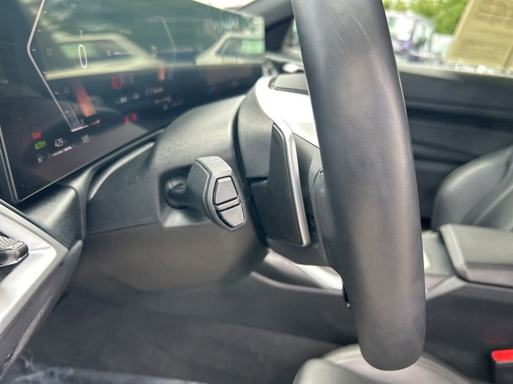 Used 2025 BMW 430i xDrive Convertible image 33