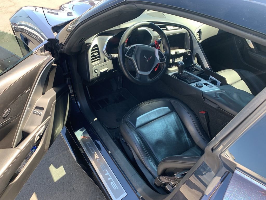 Used 2015 Chevrolet Corvette Stingray Coupe w/ 2LT Preferred Equipment Group image 10