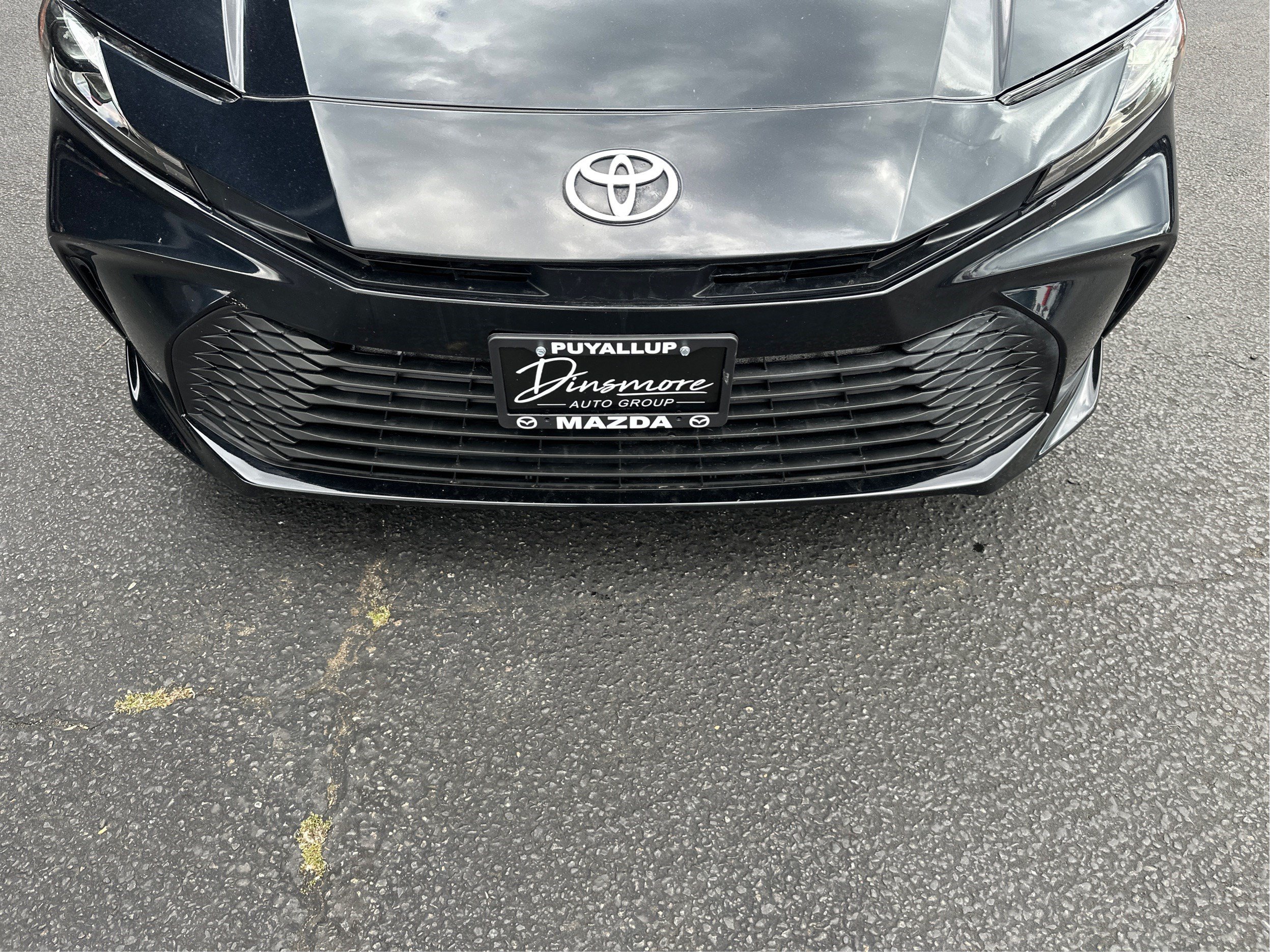 Used 2025 Toyota Camry LE FWD image 21