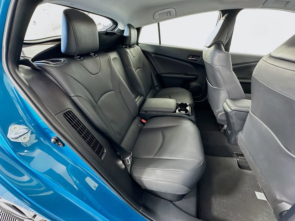 Used 2019 Toyota Prius Prime Premium image 26