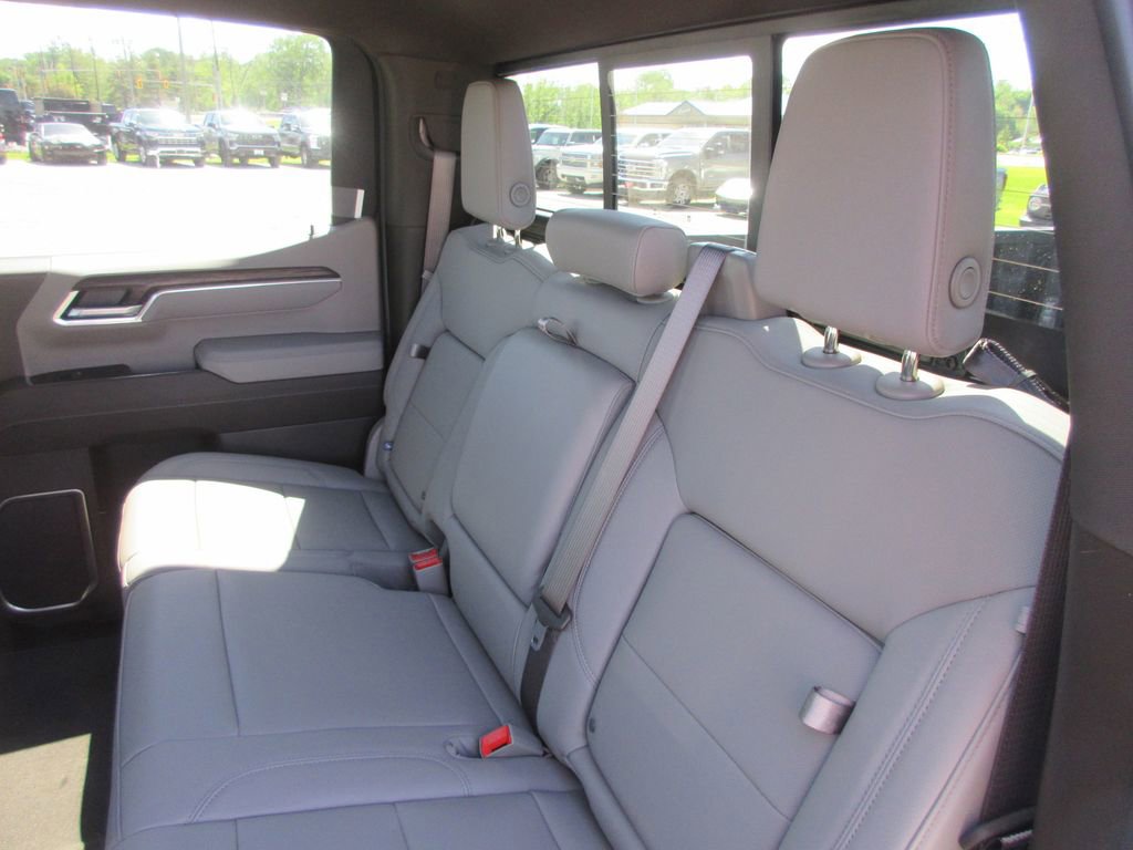 New 2026 GMC Sierra 1500 SLT w/ SLT Premium Plus Package AWD/4WD image 14