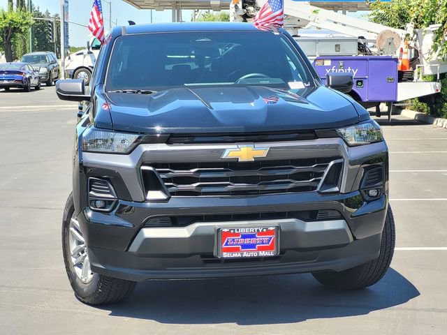 Used 2024 Chevrolet Colorado LT w/ LT Convenience Package RWD image 3
