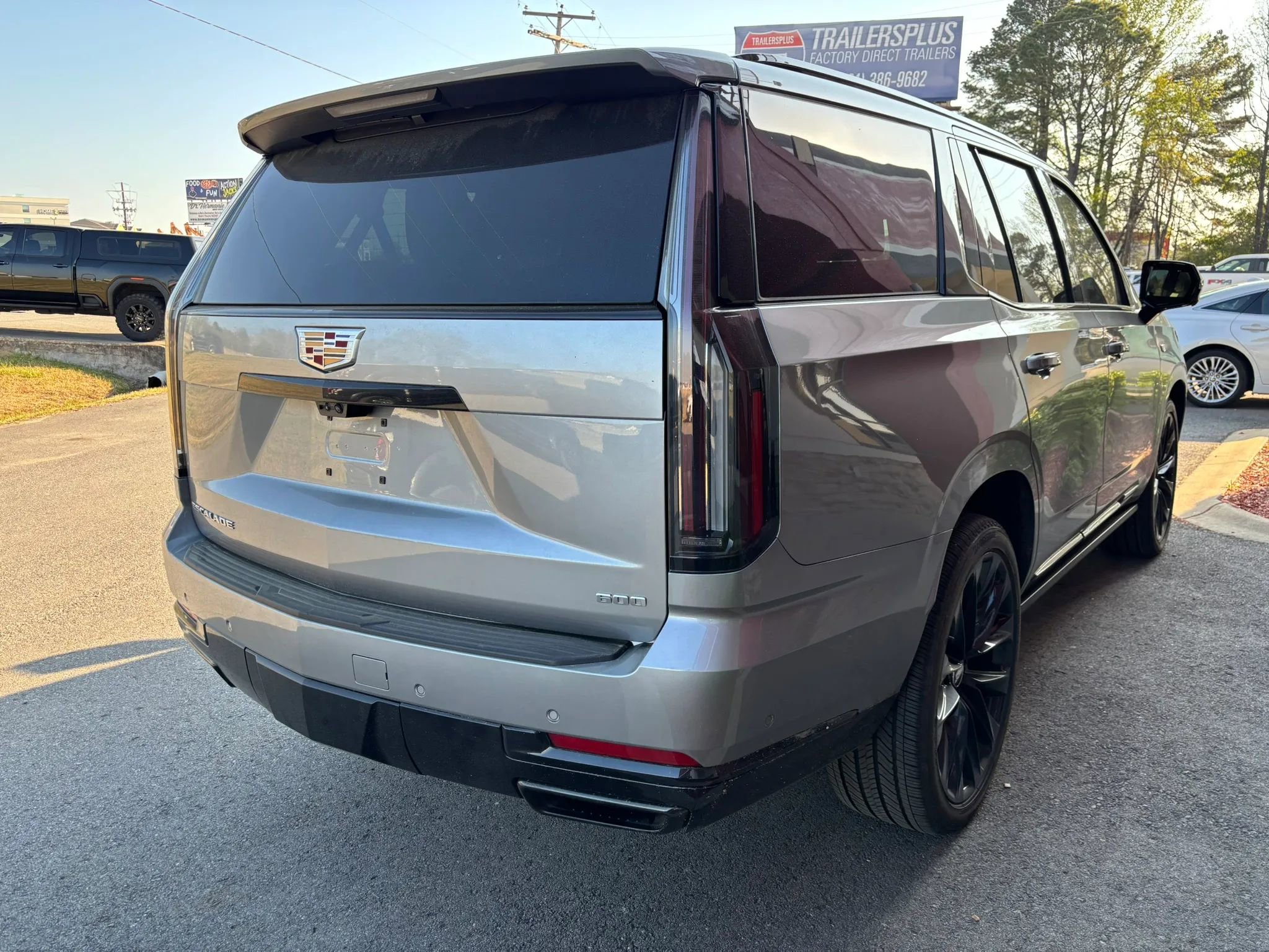 Used 2025 Cadillac Escalade Sport w/ Touring Package AWD/4WD image 8