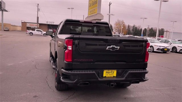 Used 2022 Chevrolet Silverado 1500 RST w/ Redline Edition image 8