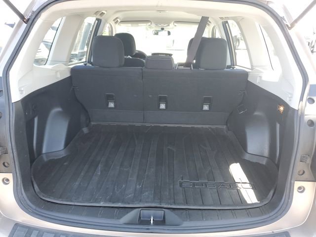 Used 2015 Subaru Forester 2.5i w/ Alloy Wheel Package AWD/4WD image 9