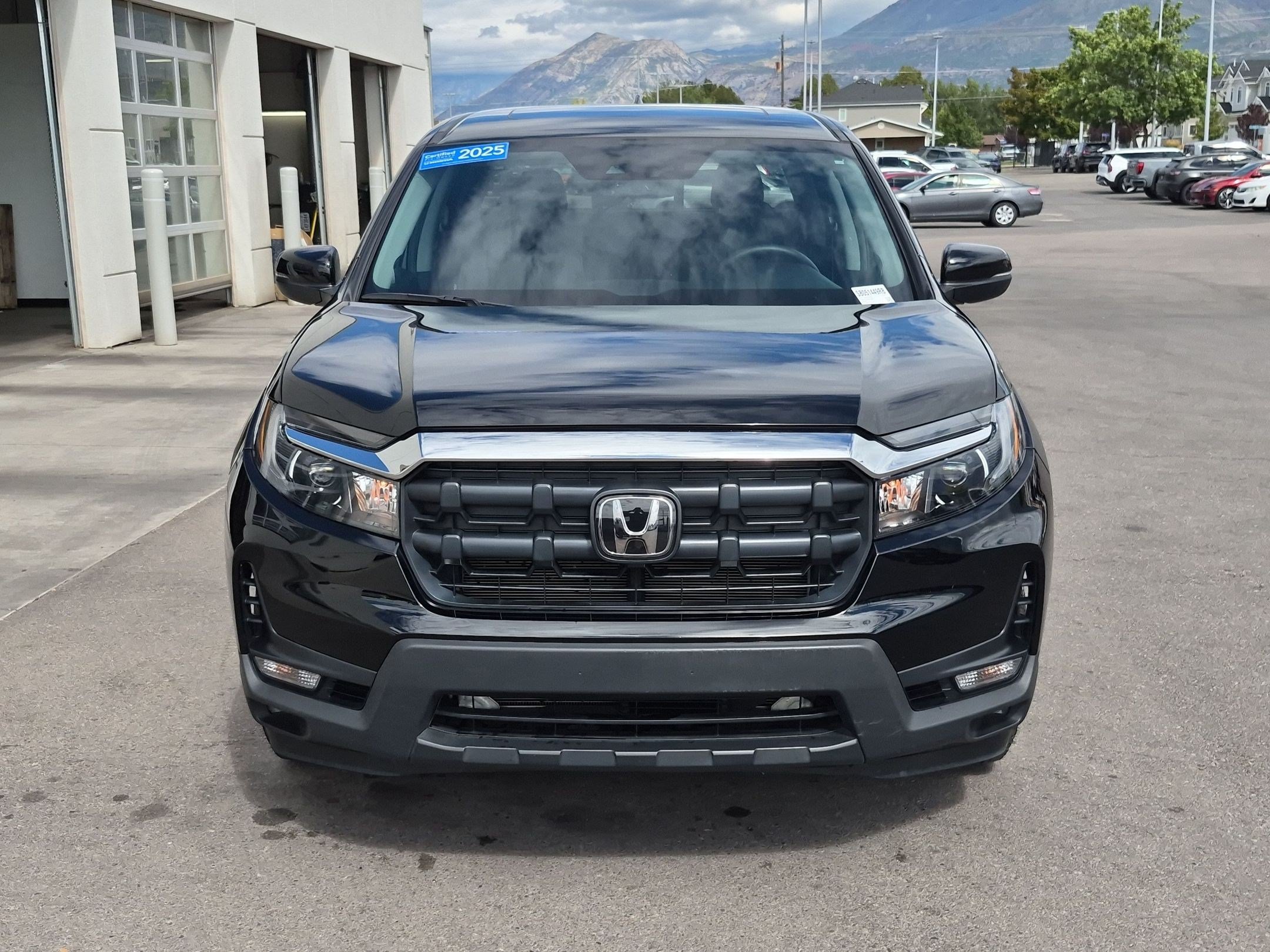 Certified 2025 Honda Ridgeline RTL image 11