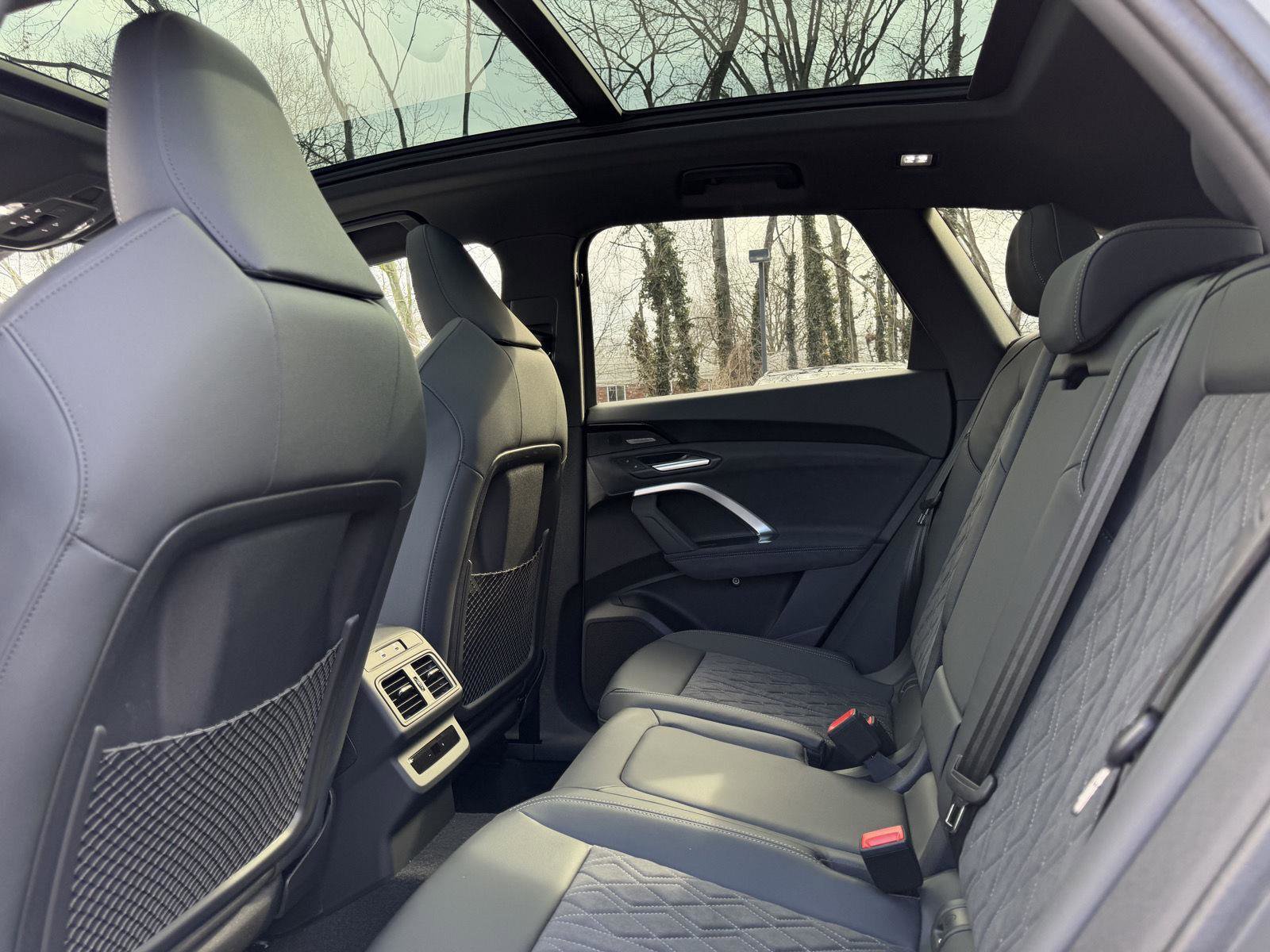 New 2025 Audi SQ5 Premium Plus image 23