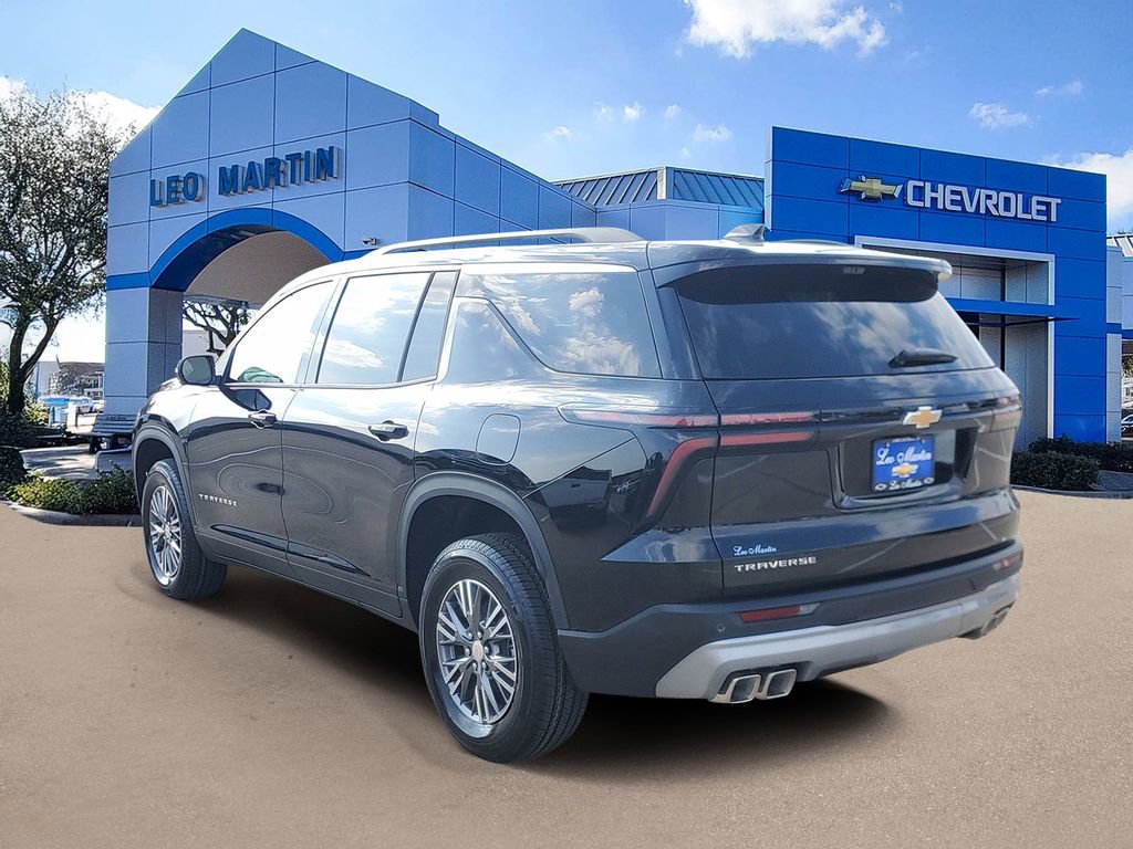 New 2026 Chevrolet Traverse LT w/ Driver Confidence Package image 4