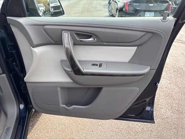 Used 2017 GMC Acadia Limited SLT AWD/4WD image 28