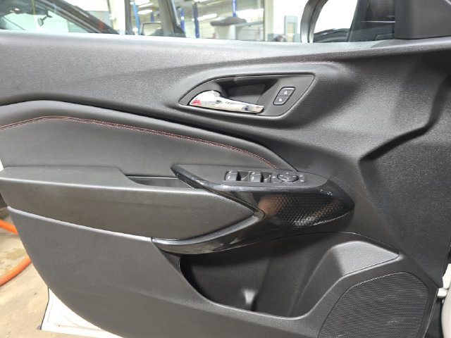 New 2026 Chevrolet Trax RS w/ Driver Confidence Package FWD image 28
