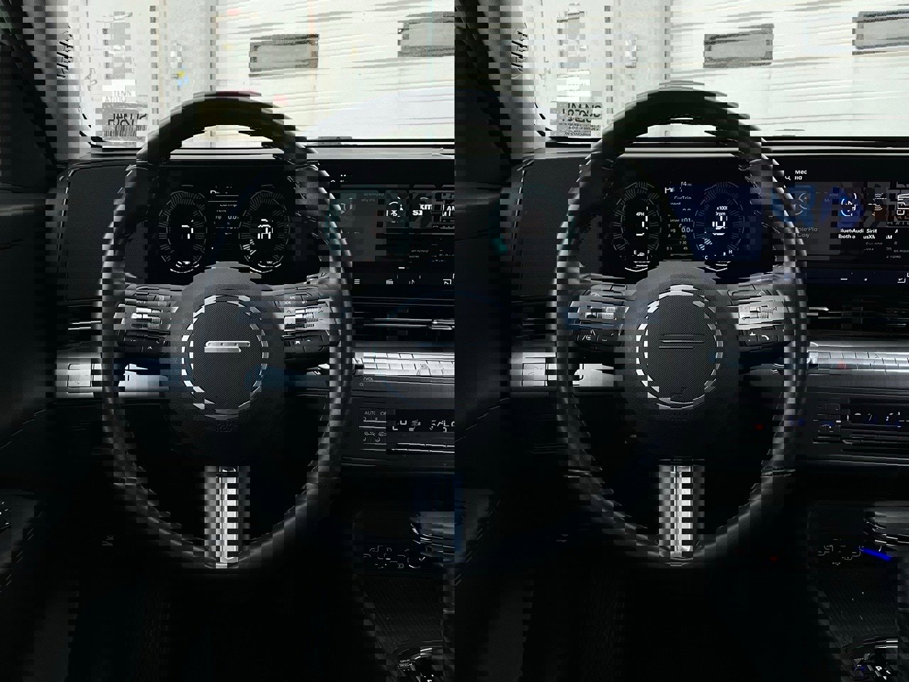 Used 2025 Hyundai Kona SEL image 33